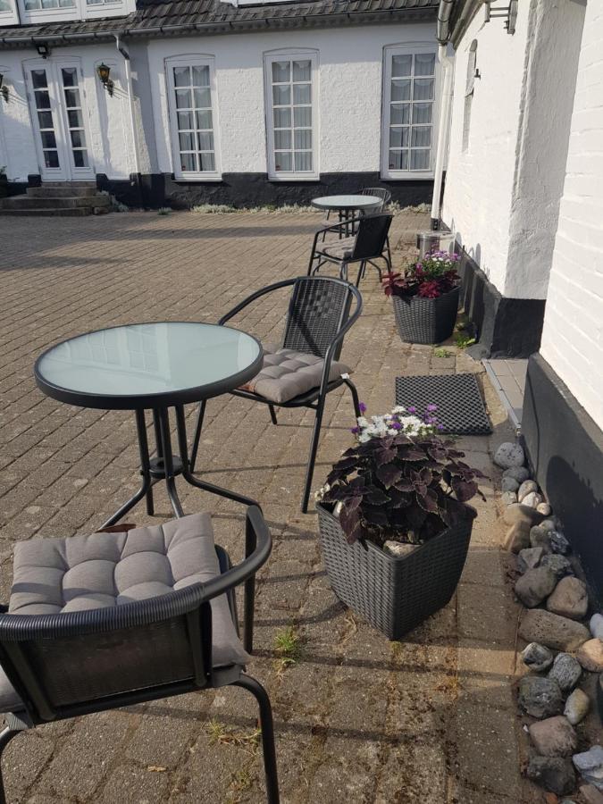 Trandafir Guesthouse Egtved Exteriér fotografie